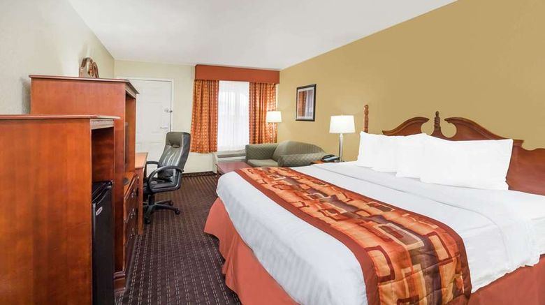 <b>Baymont Inn & Suites Goodlettsville Room</b>. Images powered by <a href="https://iceportal.shijigroup.com/" title="IcePortal" target="_blank">IcePortal</a>.