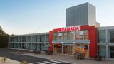 Ramada Milton Keynes East M1 Exterior