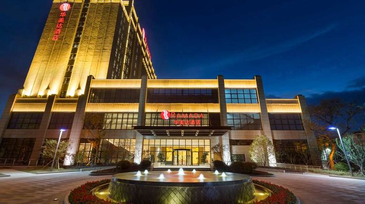 Ramada Suzhou Exterior