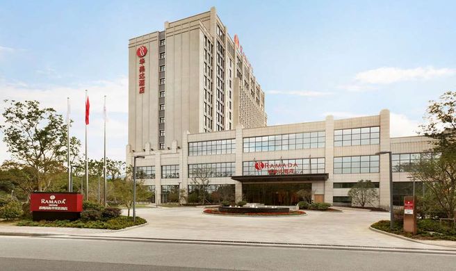 Ramada Suzhou Exterior