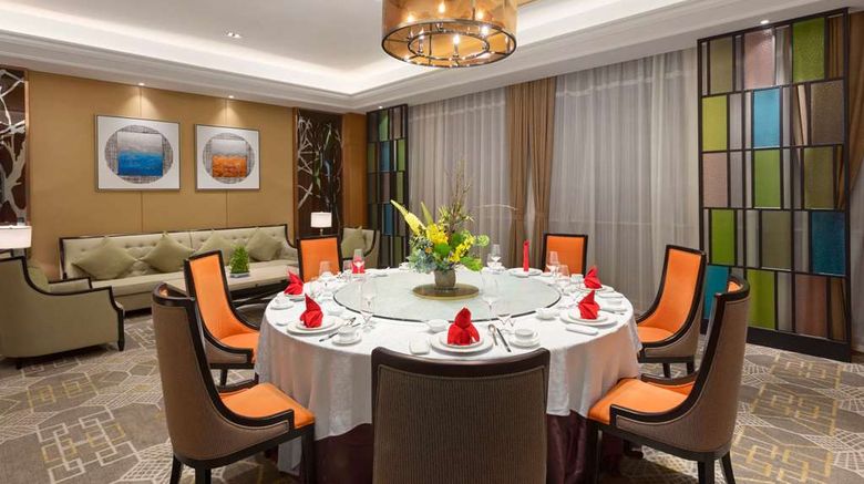 <b>Ramada Suzhou Restaurant</b>. Images powered by <a href="https://iceportal.shijigroup.com/" title="IcePortal" target="_blank">IcePortal</a>.