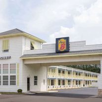 Super 8 Kingsland