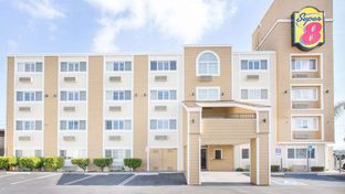 Super 8 National City Chula Vista