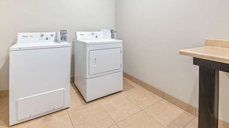 <b>La Quinta Inn & Suites Weatherford Other</b>. Images powered by <a href="https://iceportal.shijigroup.com/" title="IcePortal" target="_blank">IcePortal</a>.