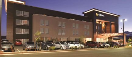 La Quinta Inn & Suites Page Lake Powell Exterior
