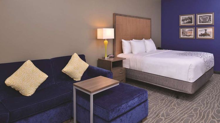 La Quinta Inn & Suites Page Lake Powell Room