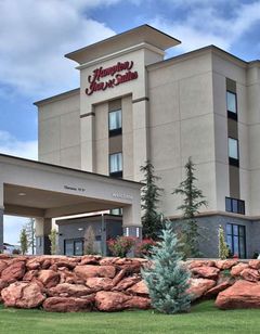 Hampton Inn & Suites Guthrie