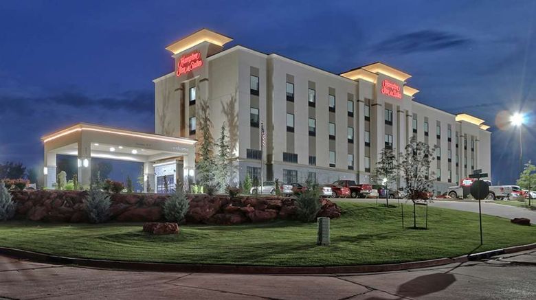 <b>Hampton Inn & Suites Guthrie Exterior</b>. Images powered by <a href="https://iceportal.shijigroup.com/" title="IcePortal" target="_blank">IcePortal</a>.