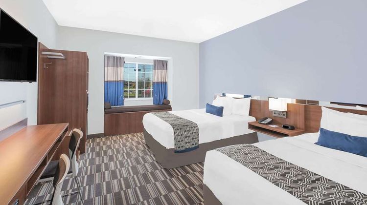 Microtel Inn & Suites Binghamton Room