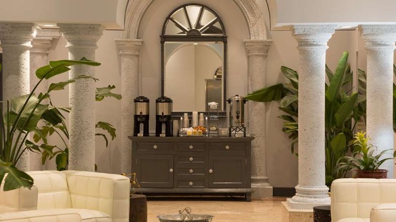 <b>Lexington by Hotel RL Miami Beach Lobby</b>. Images powered by <a href="https://iceportal.shijigroup.com/" title="IcePortal" target="_blank">IcePortal</a>.