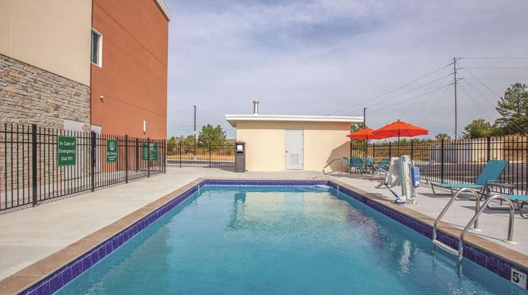 La Quinta Inn & Suites Cullman Pool