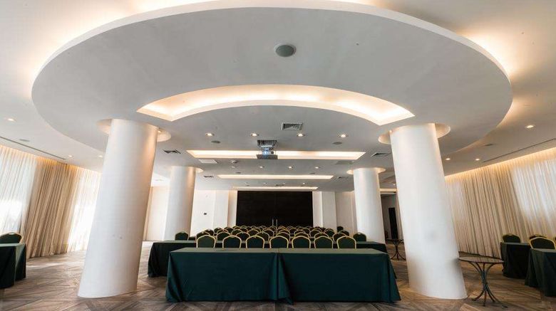<b>Panamericana Antofagasta Hotel Meeting</b>. Images powered by <a href="https://iceportal.shijigroup.com/" title="IcePortal" target="_blank">IcePortal</a>.