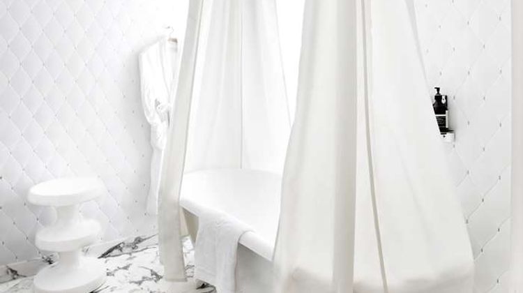 Hotel Thoumieux Room