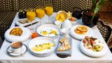 <b>Hotel Thoumieux Restaurant</b>. Images powered by <a href="https://iceportal.shijigroup.com/" title="IcePortal" target="_blank">IcePortal</a>.