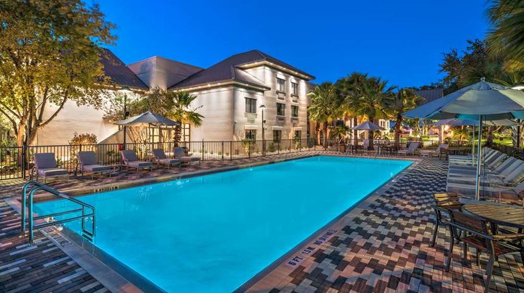 DoubleTree by Hilton Gainesville Pool