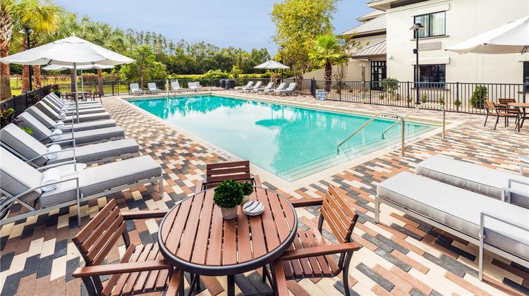 DoubleTree by Hilton Gainesville Pool