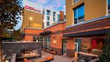 Hilton Garden Inn Burbank Downtown Exterior