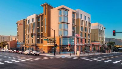 Hilton Garden Inn Burbank Downtown