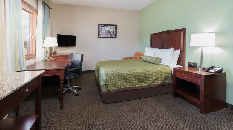<b>Baymont Inn & Suites, Pierre Room</b>. Images powered by <a href="https://iceportal.shijigroup.com/" title="IcePortal" target="_blank">IcePortal</a>.