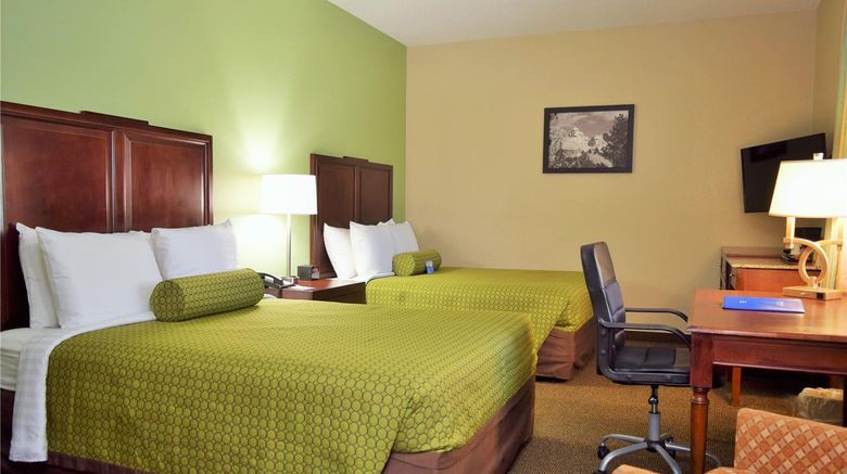 <b>Baymont Inn & Suites, Pierre Room</b>. Images powered by <a href="https://iceportal.shijigroup.com/" title="IcePortal" target="_blank">IcePortal</a>.