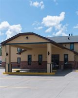 Baymont Inn & Suites, Pierre