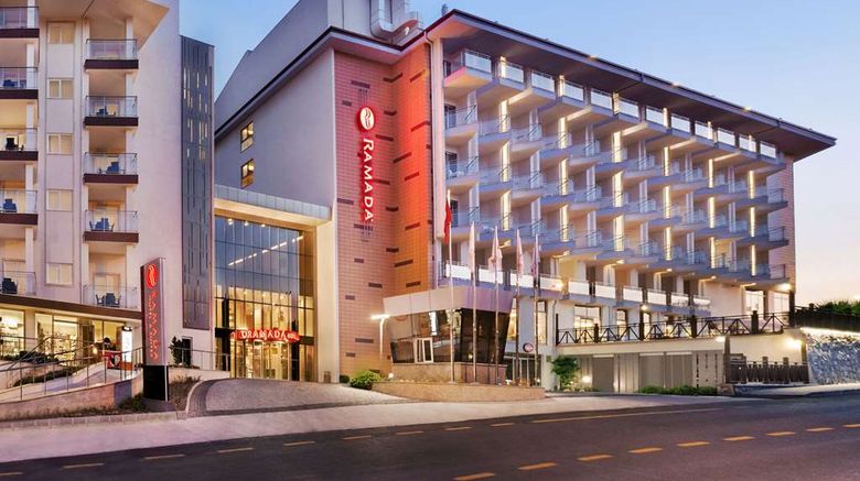<b>Ramada Hotel & Suites Kusadasi Exterior</b>. Images powered by <a href="https://iceportal.shijigroup.com/" title="IcePortal" target="_blank">IcePortal</a>.