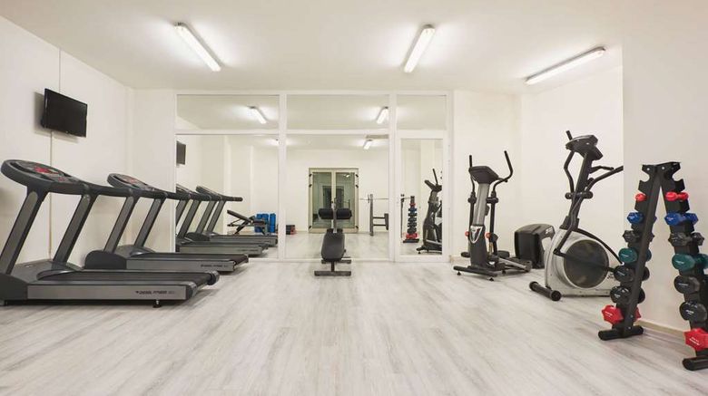 <b>Ramada Hotel & Suites Kusadasi Health</b>. Images powered by <a href="https://iceportal.shijigroup.com/" title="IcePortal" target="_blank">IcePortal</a>.