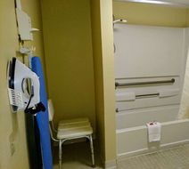 Travelodge Knoxville East Room