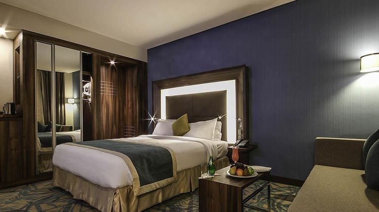 Novotel Yanbu Room