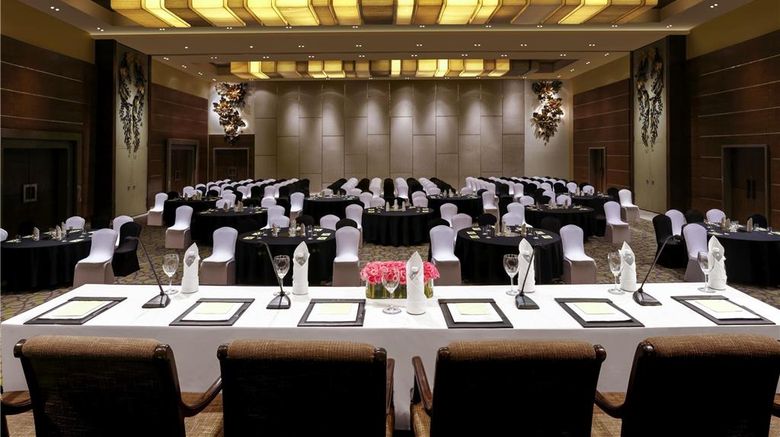 <b>Grand Mercure Vadodara Surya Palace Exterior</b>. Images powered by <a href="https://iceportal.shijigroup.com/" title="IcePortal" target="_blank">IcePortal</a>.