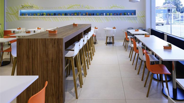 <b>Ibis Styles Ponta Pora Hotel Restaurant</b>. Images powered by <a href="https://iceportal.shijigroup.com/" title="IcePortal" target="_blank">IcePortal</a>.