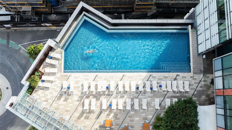 Sofitel Sydney Darling Harbour Pool