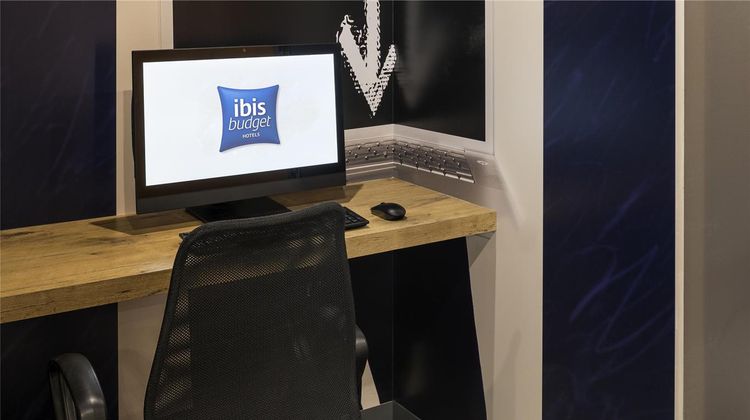 Ibis Budget Bobigny Pantin Exterior