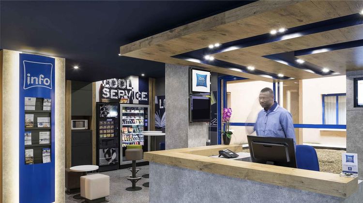 Ibis Budget Bobigny Pantin Exterior