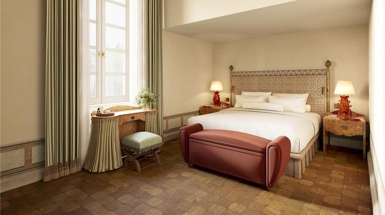 <b>Grand Hotel Timeo, A Belmond Hotel Suite</b>. Images powered by <a href="https://iceportal.shijigroup.com/" title="IcePortal" target="_blank">IcePortal</a>.
