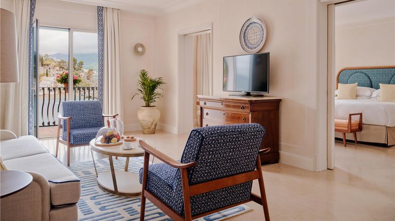 <b>Villa Sant'Andrea, A Belmond Hotel Suite</b>. Images powered by <a href="https://iceportal.shijigroup.com/" title="IcePortal" target="_blank">IcePortal</a>.