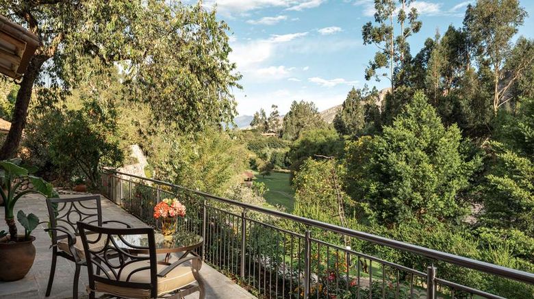 <b>Rio Sagrado, A Belmond Hotel Suite</b>. Images powered by <a href="https://iceportal.shijigroup.com/" title="IcePortal" target="_blank">IcePortal</a>.