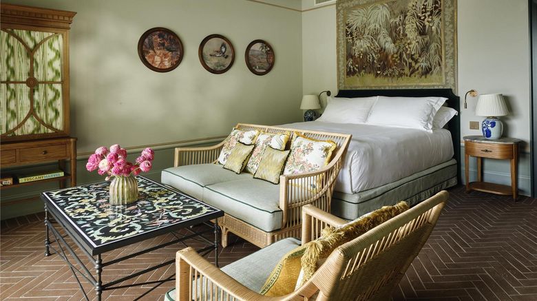 <b>Villa San Michele, A Belmond Hotel Suite</b>. Images powered by <a href="https://iceportal.shijigroup.com/" title="IcePortal" target="_blank">IcePortal</a>.