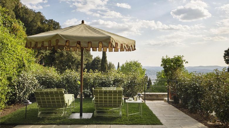 <b>Villa San Michele, A Belmond Hotel Suite</b>. Images powered by <a href="https://iceportal.shijigroup.com/" title="IcePortal" target="_blank">IcePortal</a>.