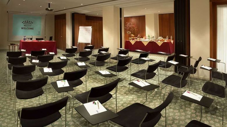 <b>Cavour Hotel Meeting</b>. Images powered by <a href="https://iceportal.shijigroup.com/" title="IcePortal" target="_blank">IcePortal</a>.