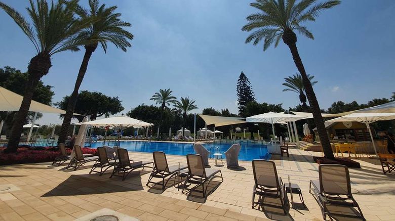 <b>Dan Caesarea Pool</b>. Images powered by <a href="https://iceportal.shijigroup.com/" title="IcePortal" target="_blank">IcePortal</a>.