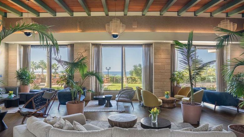 <b>Dan Accadia, Herzliya on Sea Lobby</b>. Images powered by <a href="https://iceportal.shijigroup.com/" title="IcePortal" target="_blank">IcePortal</a>.