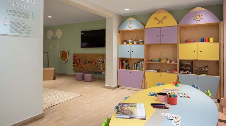<b>Dan Accadia, Herzliya on Sea Other</b>. Images powered by <a href="https://iceportal.shijigroup.com/" title="IcePortal" target="_blank">IcePortal</a>.