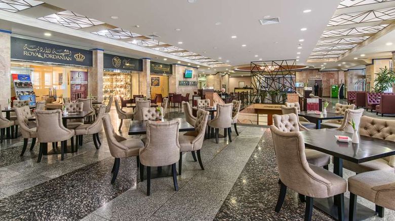 <b>President Hotel Lobby</b>. Images powered by <a href="https://iceportal.shijigroup.com/" title="IcePortal" target="_blank">IcePortal</a>.