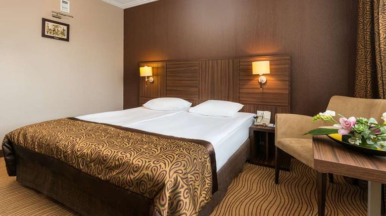 <b>President Hotel Room</b>. Images powered by <a href="https://iceportal.shijigroup.com/" title="IcePortal" target="_blank">IcePortal</a>.