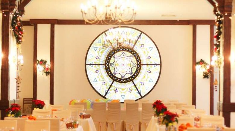 <b>Nadiya Hotel Restaurant</b>. Images powered by <a href="https://iceportal.shijigroup.com/" title="IcePortal" target="_blank">IcePortal</a>.
