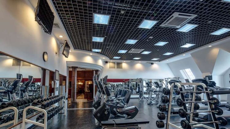 Barcelo San Salvador Health