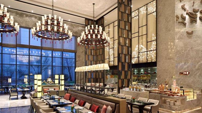 <b>Wanda Realm Bozhou Restaurant</b>. Images powered by <a href="https://iceportal.shijigroup.com/" title="IcePortal" target="_blank">IcePortal</a>.