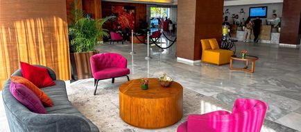 Resort Mundo Imperial Lobby