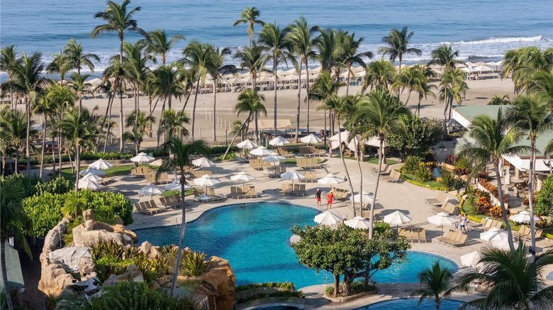 <b>The Princess Mundo Imperial Pool</b>. Images powered by <a href="https://iceportal.shijigroup.com/" title="IcePortal" target="_blank">IcePortal</a>.